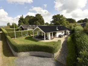Holiday Home Kyllikki - 300m to the inlet by Interhome, Børkop